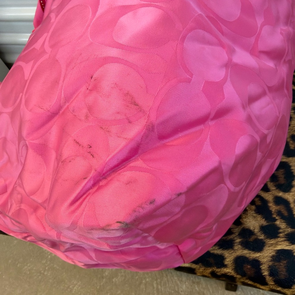 Pink Coach nylon weekender bag and a pouch - Picture 5 of 5